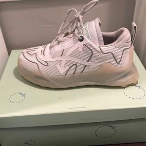 Off-White Sneakers